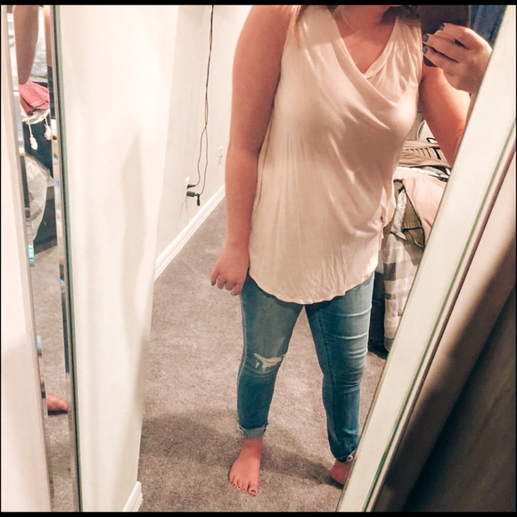 Peach tank top - Picture 1 of 3